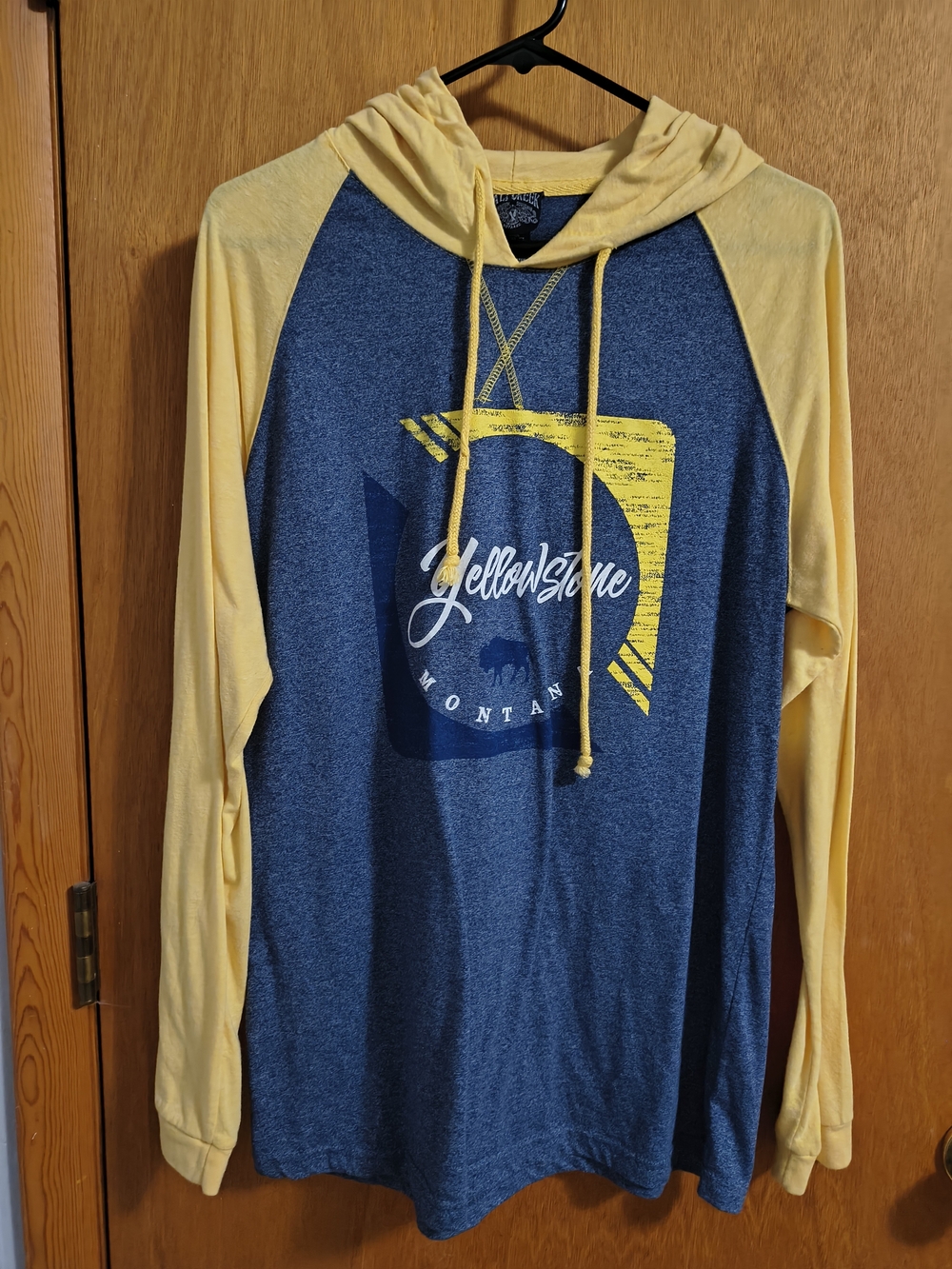 Yellowstone Montana Two-Tone Hooded Sweatshirt - Navy & Yellow